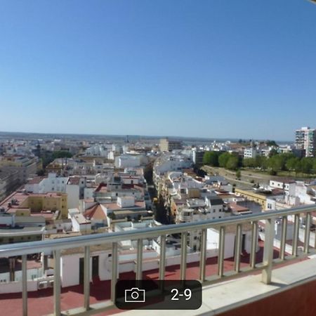 En Pleno Centro, Con Inmejorables Vistas Apartment Huelva Bagian luar foto